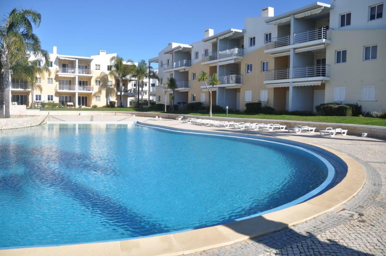 Sea And Pool At Vila Da Praia Alvor Exterior photo